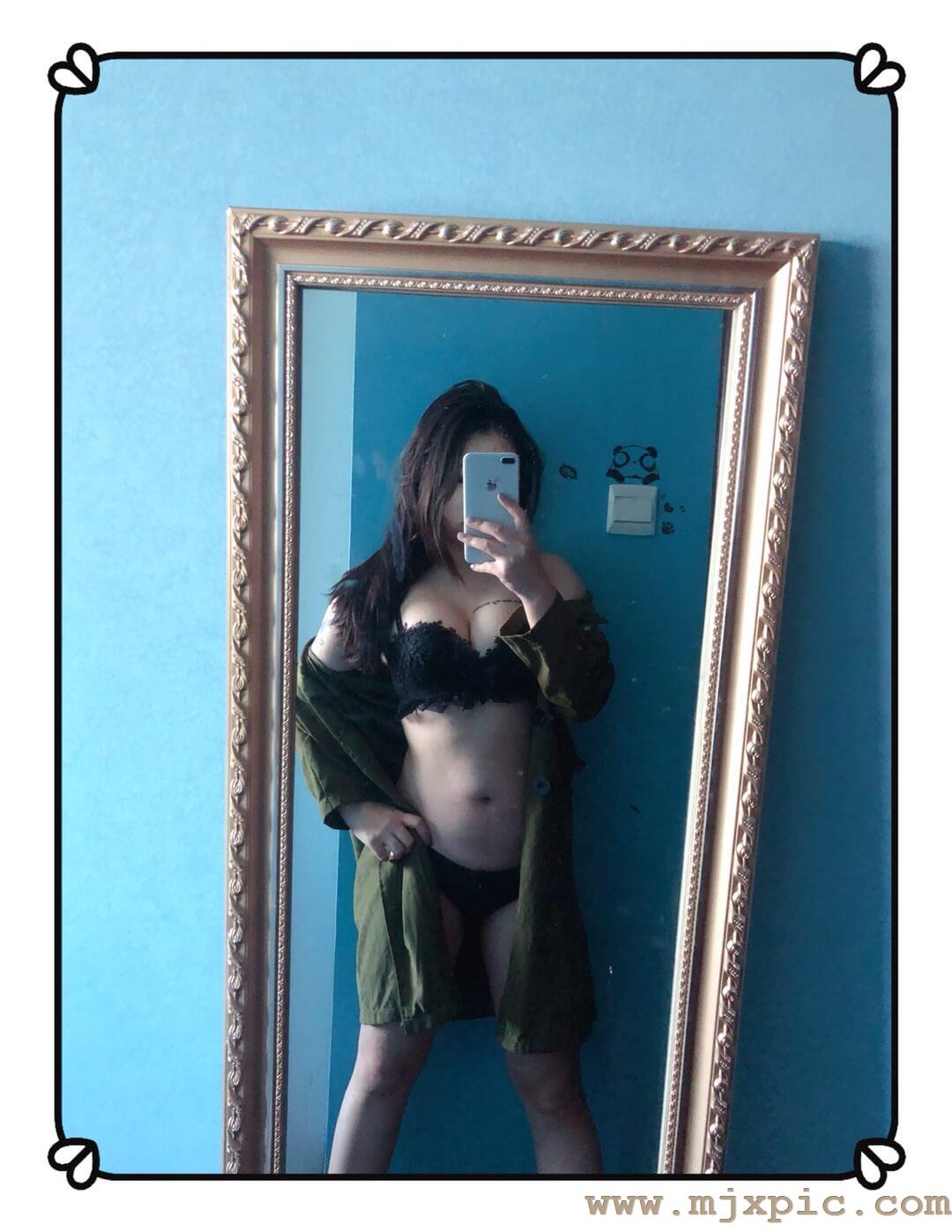 性感蕾丝小胸聚拢上托收副乳无钢圈文胸内衣套装买家秀