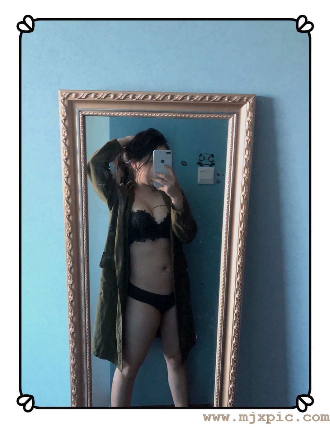 性感蕾丝小胸聚拢上托收副乳无钢圈文胸内衣套装买家秀