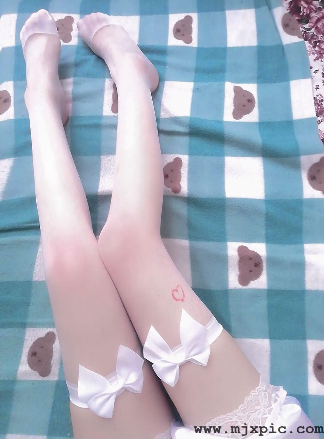 int甜美蝴蝶结过膝花边JK渔网袜买家秀